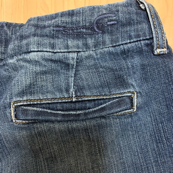 🌺 2/$25 American Eagle denim shorts - Picture 3 of 6